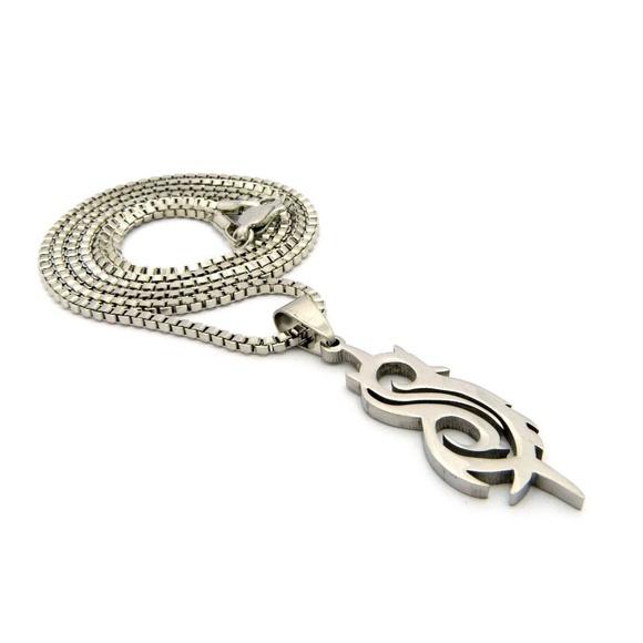 SLIPKNOT STAINLESS STEEL PENDANT WITH BOX CHAIN - Picture 4 of 4